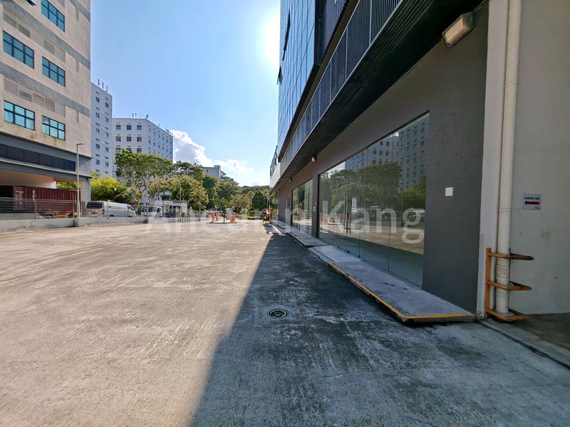 Light Industrial (B1) for Rent in  Interlocal Centre - Image 2