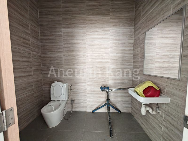 Light Industrial (B1) for Rent in  Interlocal Centre - Image 13