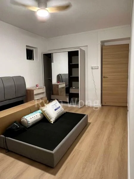 Common Room (HDB) for Rent in  384 Tampines Street 32 - Image 15