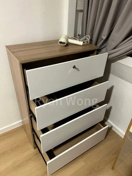 Common Room (HDB) for Rent in  384 Tampines Street 32 - Image 9