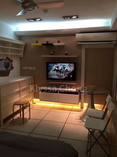 Room (Condo) for Rent in  International Plaza - Image 9