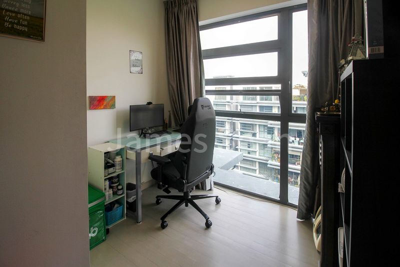 4 Bed Condo for Sale in  Hedges Park Condominium - Image 10