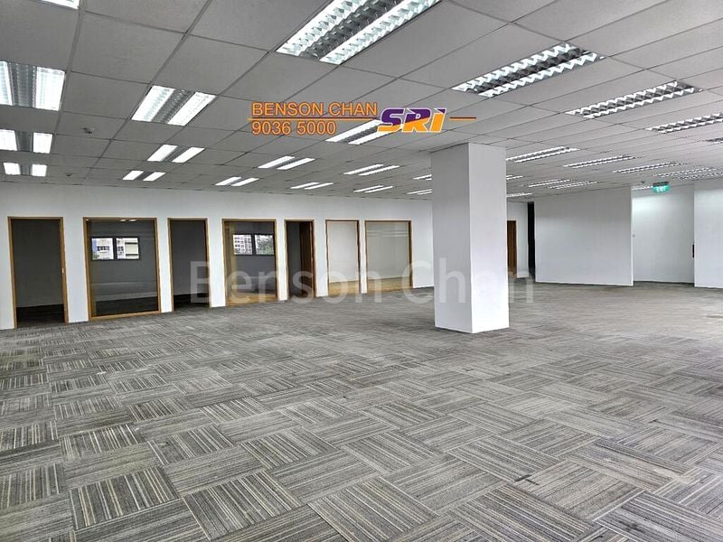 Light Industrial (B1) for Rent: 8 Commonwealth Lane - Image 2