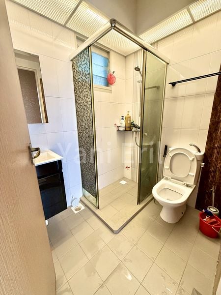 4 Room (4A) HDB for Sale in  323C Sumang Walk - Image 9