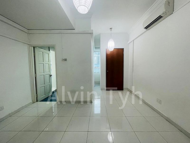 3 Bed Apartment (Condo) for Rent in  336 River Valley - Image 8