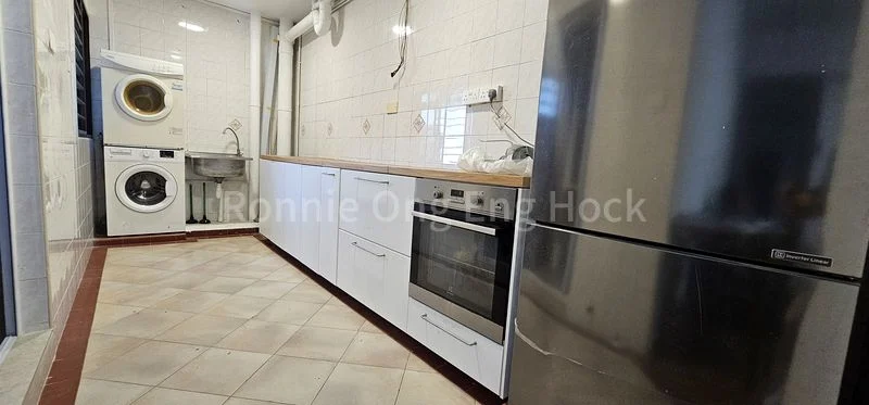 4 Room (4A) HDB for Rent in  16 Cantonment Close - Image 9