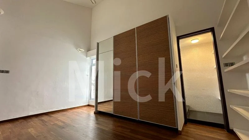 4 Bed Condo for Sale in  Island View - Image 8