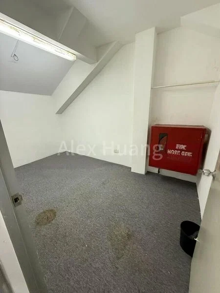 Shop / Shophouse for Rent: 138-142 Jalan Besar - Image 2