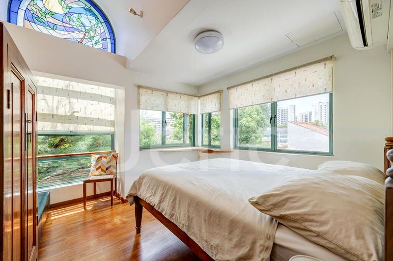 6 Bed Semi-Detached House (Landed) for Sale in  Bedok South Horizon - Image 2