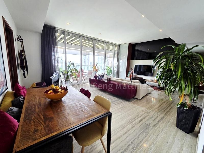 3 Bed Condo for Sale in  The Orchard Residences - Image 4