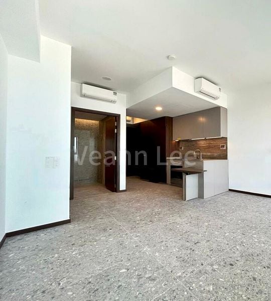 Room (Condo) for Rent in  One Pearl Bank - Image 4