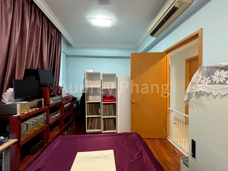 7 Bed Condo for Sale in  A Treasure Trove - Image 11