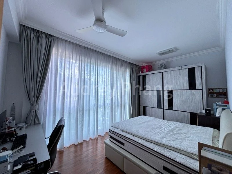 7 Bed Condo for Sale in  A Treasure Trove - Image 4