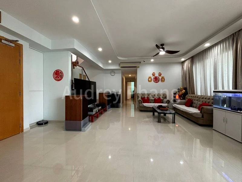 7 Bed Condo for Sale in  A Treasure Trove - Image 1