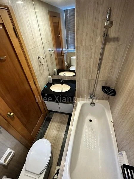 Master Room (Condo) for Rent in  The Huntington - Image 4