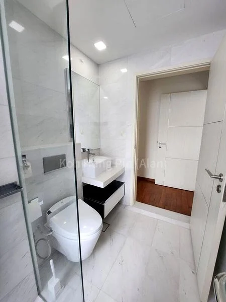 1 Bed Condo for Rent in  Lincoln Suites - Image 11