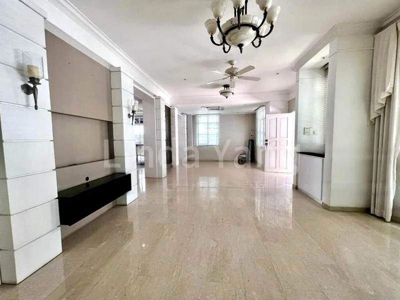 4 Bed Semi-Detached House (Landed) for Sale in  Capitol Park - Image 2