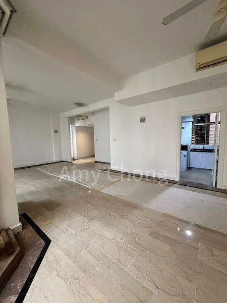 4 Bed Condo for Rent in  Leonie Condotel - Image 2