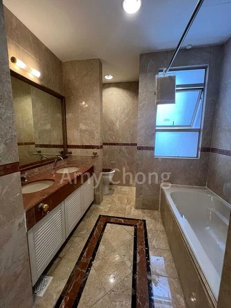 4 Bed Condo for Rent in  Leonie Condotel - Image 3