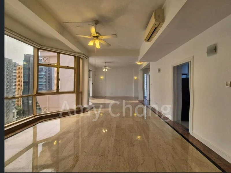 4 Bed Condo for Rent in  Leonie Condotel - Image 11