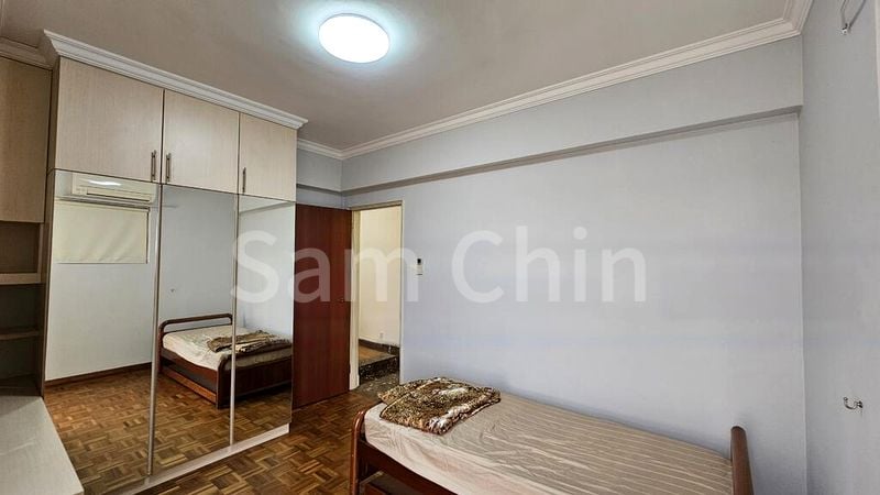 3 Bed Condo for Rent in  Bullion Park - Image 7