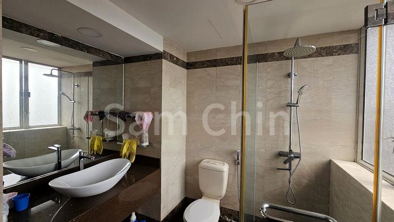 3 Bed Condo for Rent in  Bullion Park - Image 9