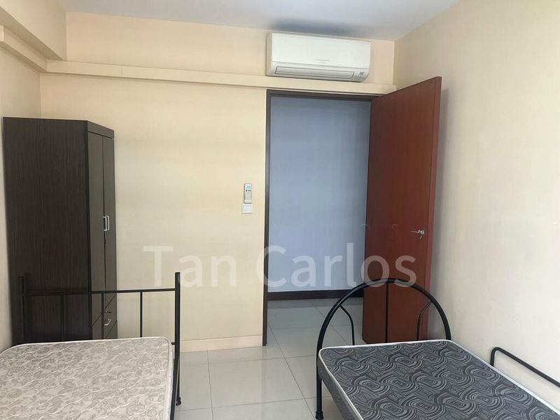Common Room (HDB) for Rent in  442C Fajar Road - Image 1