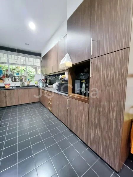 5 Bed Bungalow (Landed) for Sale in  Galistan Avenue - Image 8