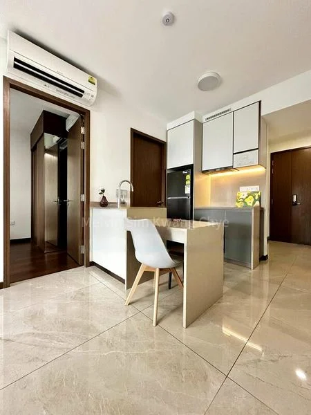 1 Bed Condo for Rent in Normanton Park - Image 5