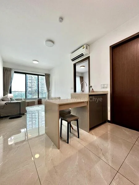 1 Bed Condo for Rent in Normanton Park - Image 2