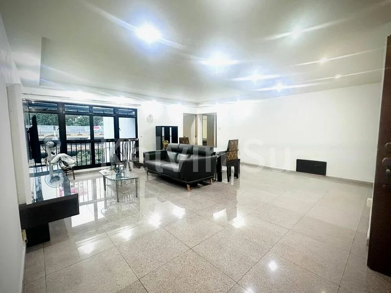 5 Room (5I) HDB for Rent in  184A Rivervale Crescent - Image 2