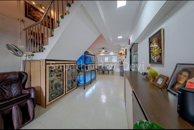 Maisonette HDB for Sale in  622 Hougang Avenue 8 - Image 12
