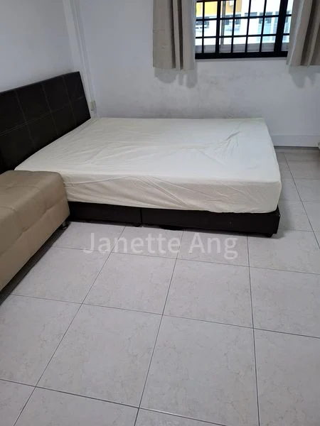 4 Room (4A) HDB for Rent in 204 Bukit Batok Street 21 - Image 6