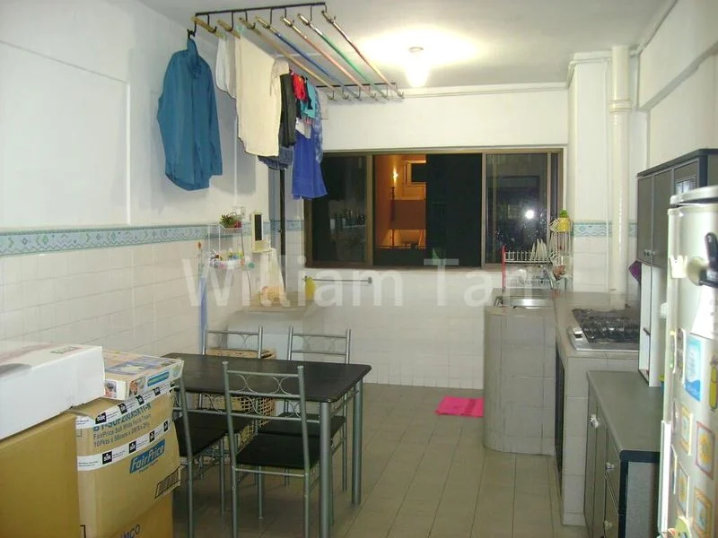 3 Room (3NG) HDB for Rent in  155 Ang Mo Kio Avenue 4 - Image 6