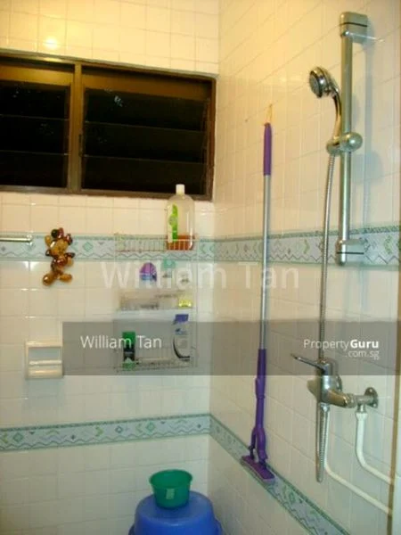 3 Room (3NG) HDB for Rent in  155 Ang Mo Kio Avenue 4 - Image 2