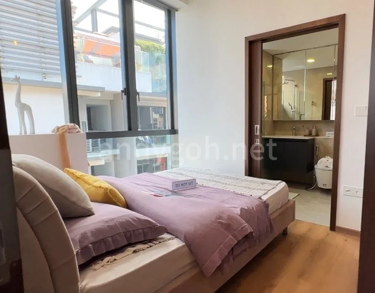 3 Bed Apartment (Condo) for Sale in  The Gatz - Image 3