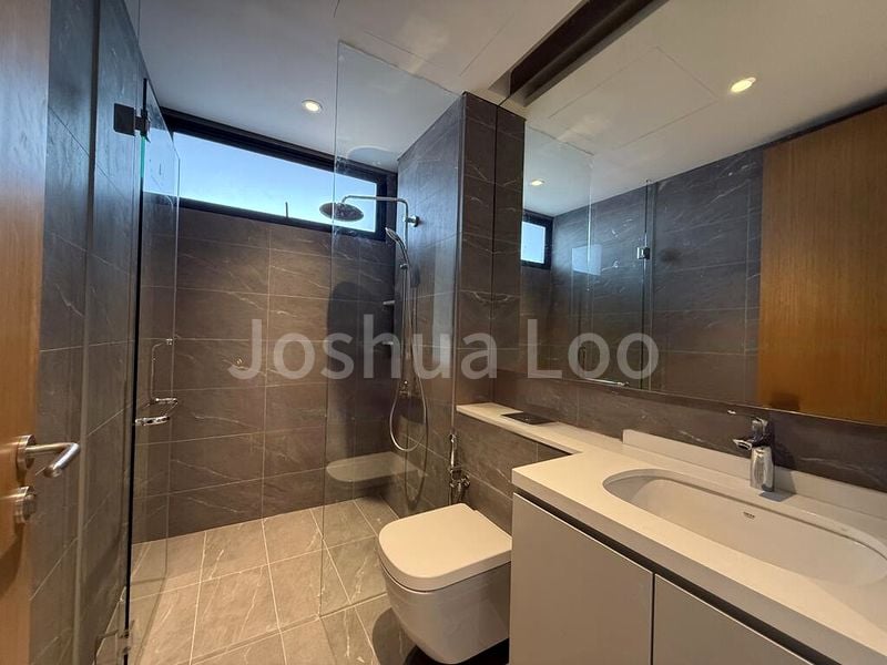 5 Bed Bungalow (Landed) for Sale in  Opera Estate - Image 1