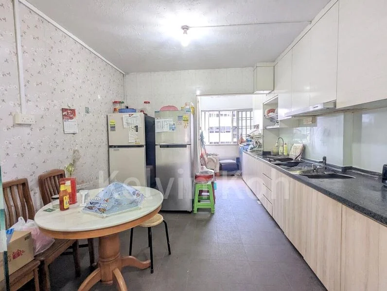 4 Room (4A) HDB for Sale in  418 Woodlands Street 41 - Image 3