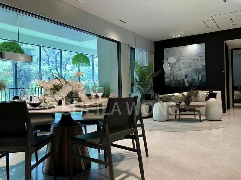 5 Bed Executive Condo for Sale in  Altura - Image 3