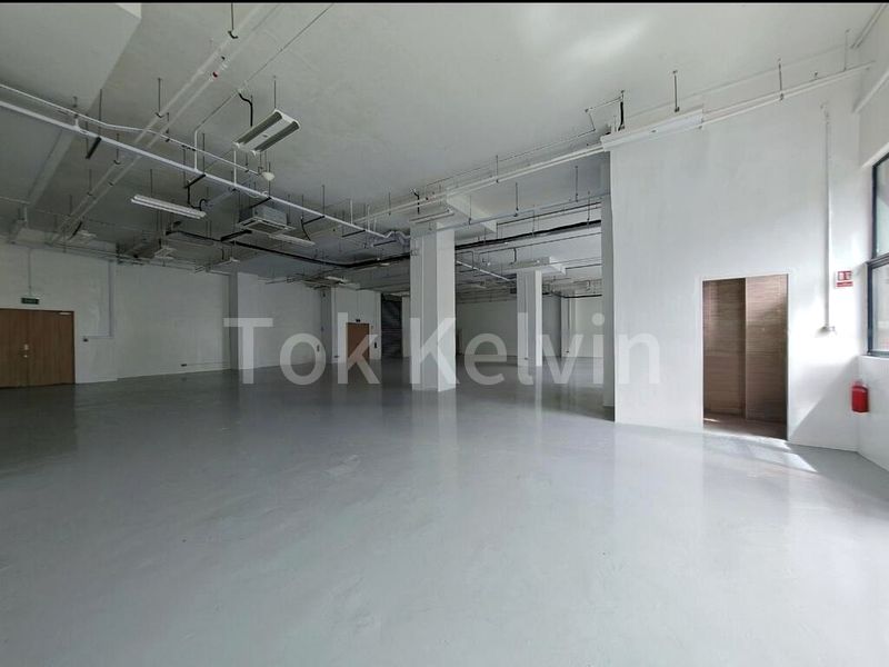 Light Industrial (B1) for Rent: Interlocal Centre - Image 4