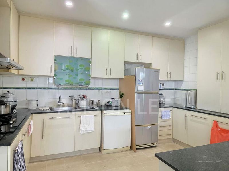 6 Bed Semi-Detached House (Landed) for Sale in  Zephyr Park - Image 4