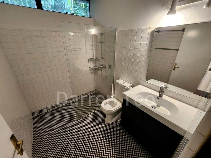 5 Bed Bungalow (Landed) for Rent in Binjai Park - Image 15