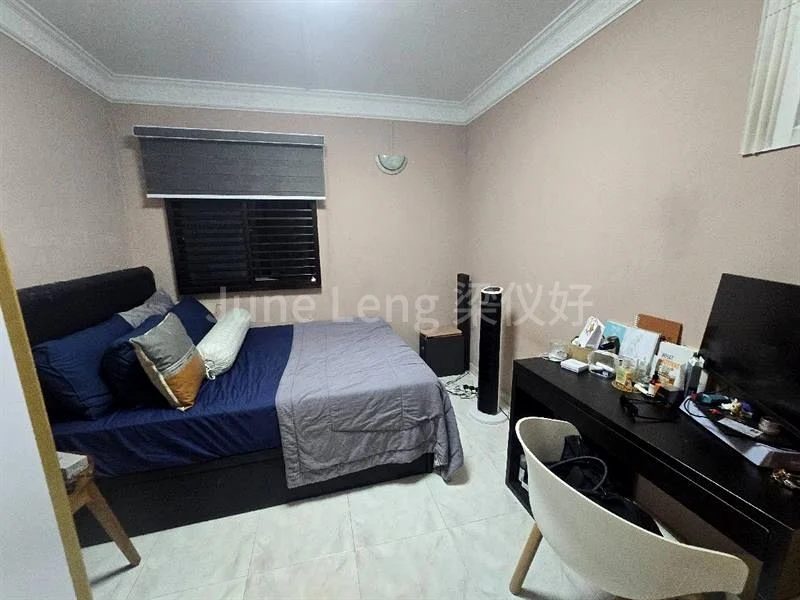5 Room (5I) HDB for Sale in  786D Woodlands Drive 60 - Image 5
