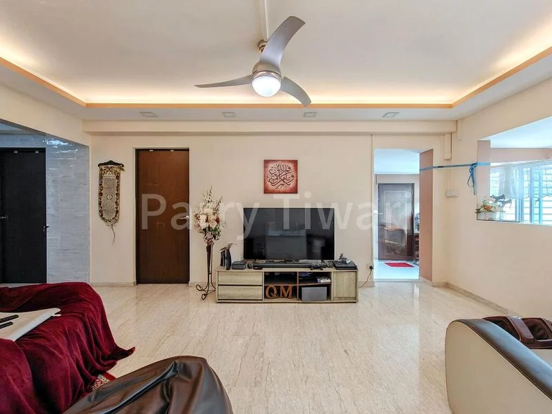 Jumbo HDB for Sale in  308 Woodlands Avenue 1 - Image 16