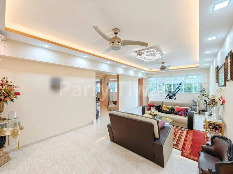 Jumbo HDB for Sale in  308 Woodlands Avenue 1 - Image 18