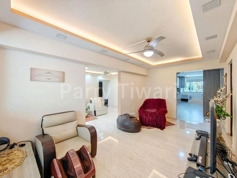 Jumbo HDB for Sale in  308 Woodlands Avenue 1 - Image 15
