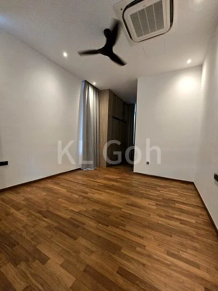 8 Bed Bungalow (Landed) for Sale in  Joan Road - Image 11