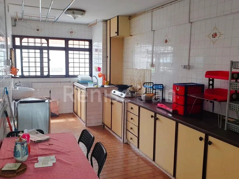 4 Room (4NG) HDB for Rent in  323 Serangoon Avenue 3 - Image 7