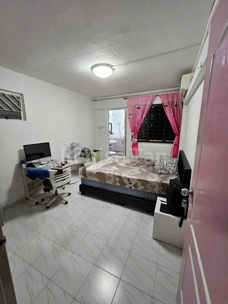 4 Room (4NG) HDB for Rent in  323 Serangoon Avenue 3 - Image 3