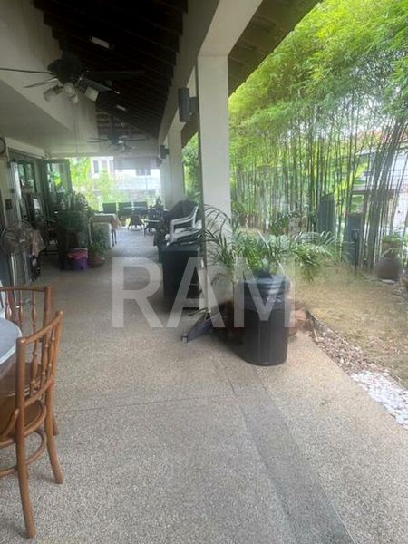 5 Bed Semi-Detached House (Landed) for Sale in Bukit Loyang Estate - Image 3
